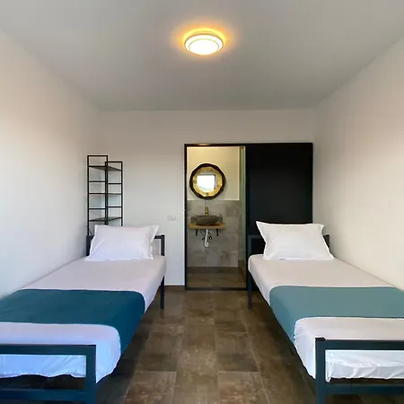 Vendégház Sea Side 4*