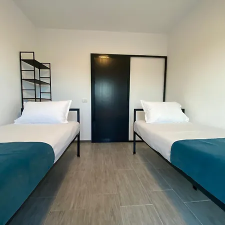 Sea Side Affittacamere 4*